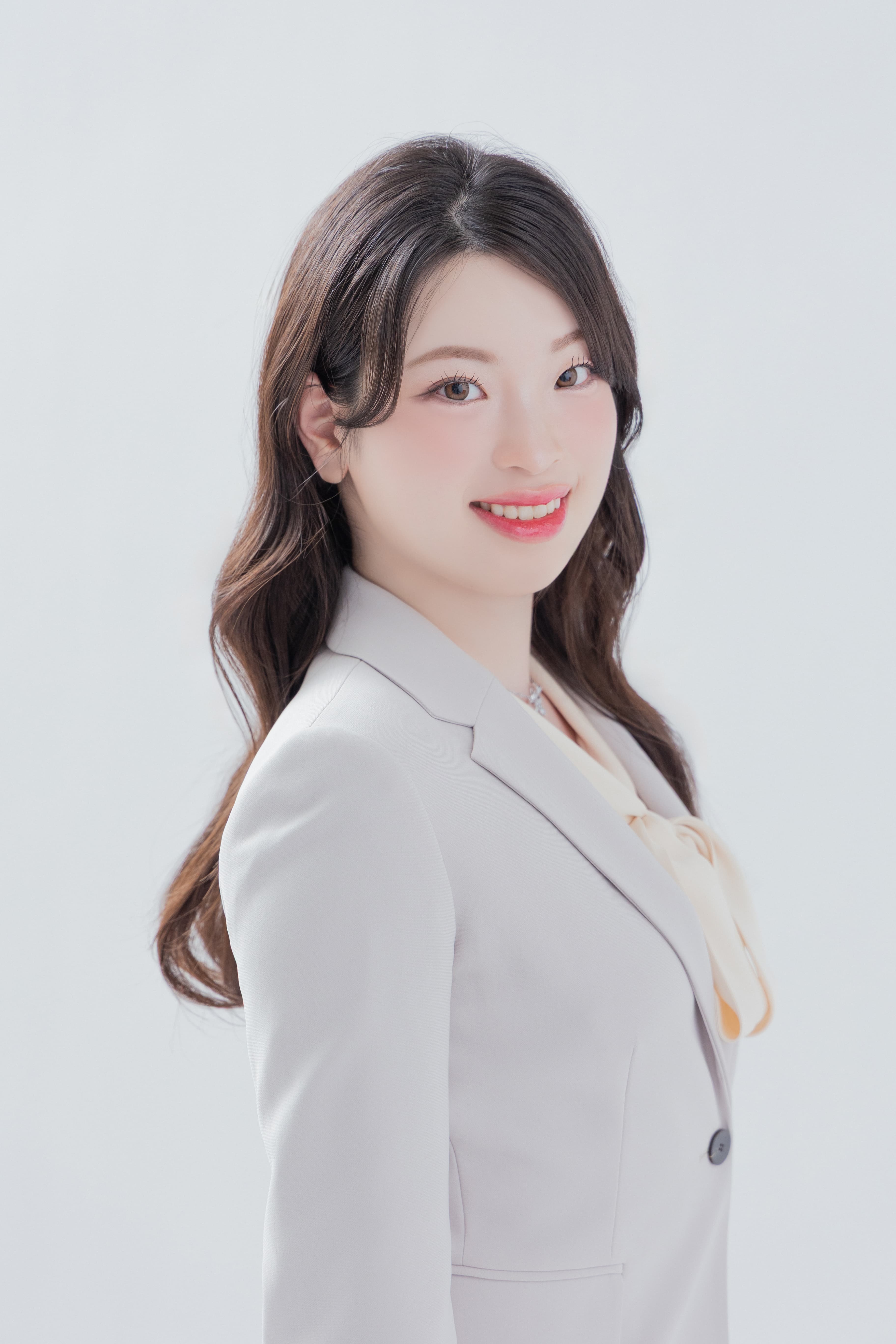 林 ゆり — Yuri Hayashi